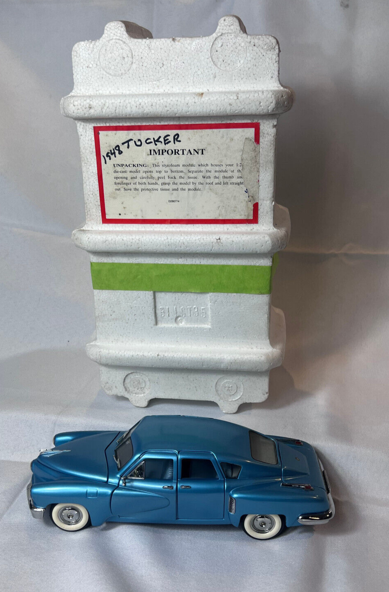 1948 Tucker Torpedo Franklin Mint Precision Models 1:24 Scale Hand