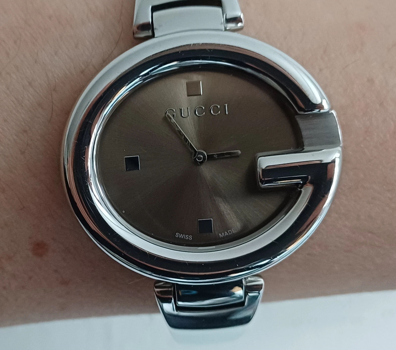 Grand visage femme Gucci L 134,3