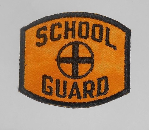 school crossing guard patch - vintage - 3 3/8" x 3"