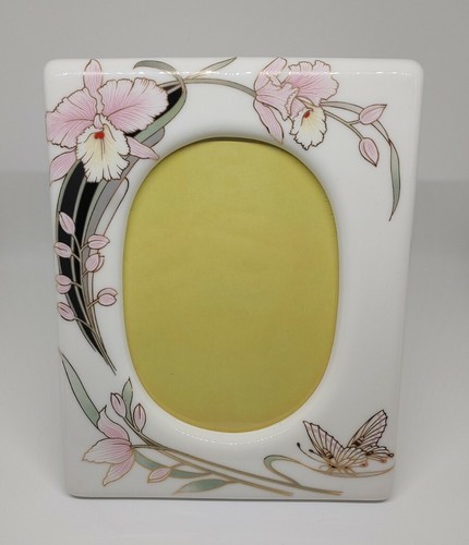 Vintage Ceramic Picture Frame Decorative Photo Frame Made in Japan 5 1/4x3 3/4 - Picture 1 of 12