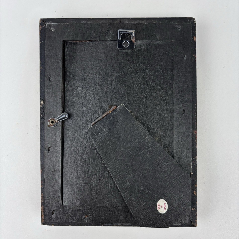 Vintage Antique Wooden Photo Picture Frame Ornate Corners Gold Tone 6”x