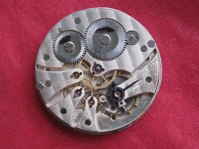 Antique Tavannes 19-ligne (16s) 17j HC Pocket Watch Movement, Parts/Repair