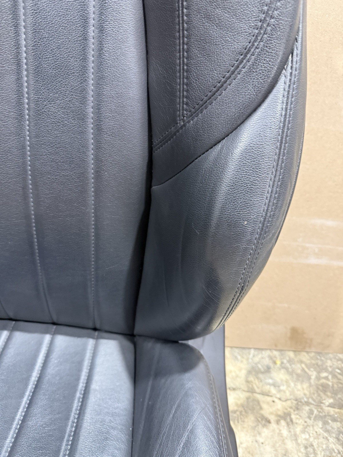 2014-2019 Maserati Quattroporte Front Left Driver Seat Black Cushion Assembly