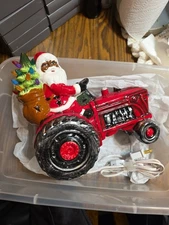 Cracker Barrel Exclusive Ceramic Santa Tractor Accent Light African American 