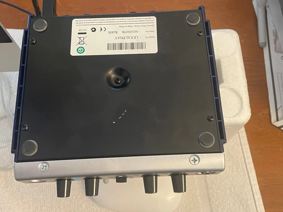 LEXICON Alpha™ Desktop Recording Studio  2x2x2 (2-Input, 2-Bus, 2-Output) - Image 2 of 4