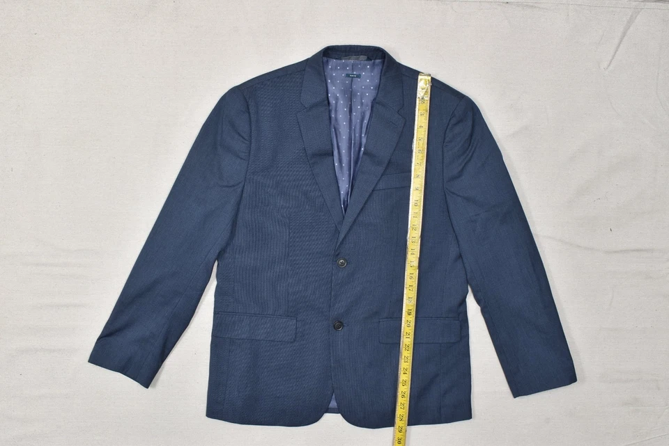 Perry Ellis Men's Slim Fit Navy Blue Two-Button Blazer Jacket 44 Short Polyester - Image 3 of 4
