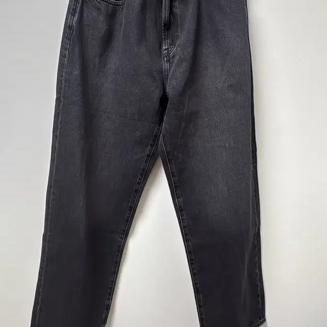 Uniqlo Dark Gray Denim Pants Size 33 Slim Fit