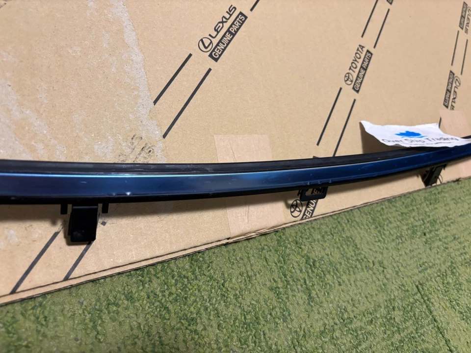 Toyota Genuine 4Runner Pickup 89-95 Chrome Front Lower Windshield Molding OEM Foto 4 de 4