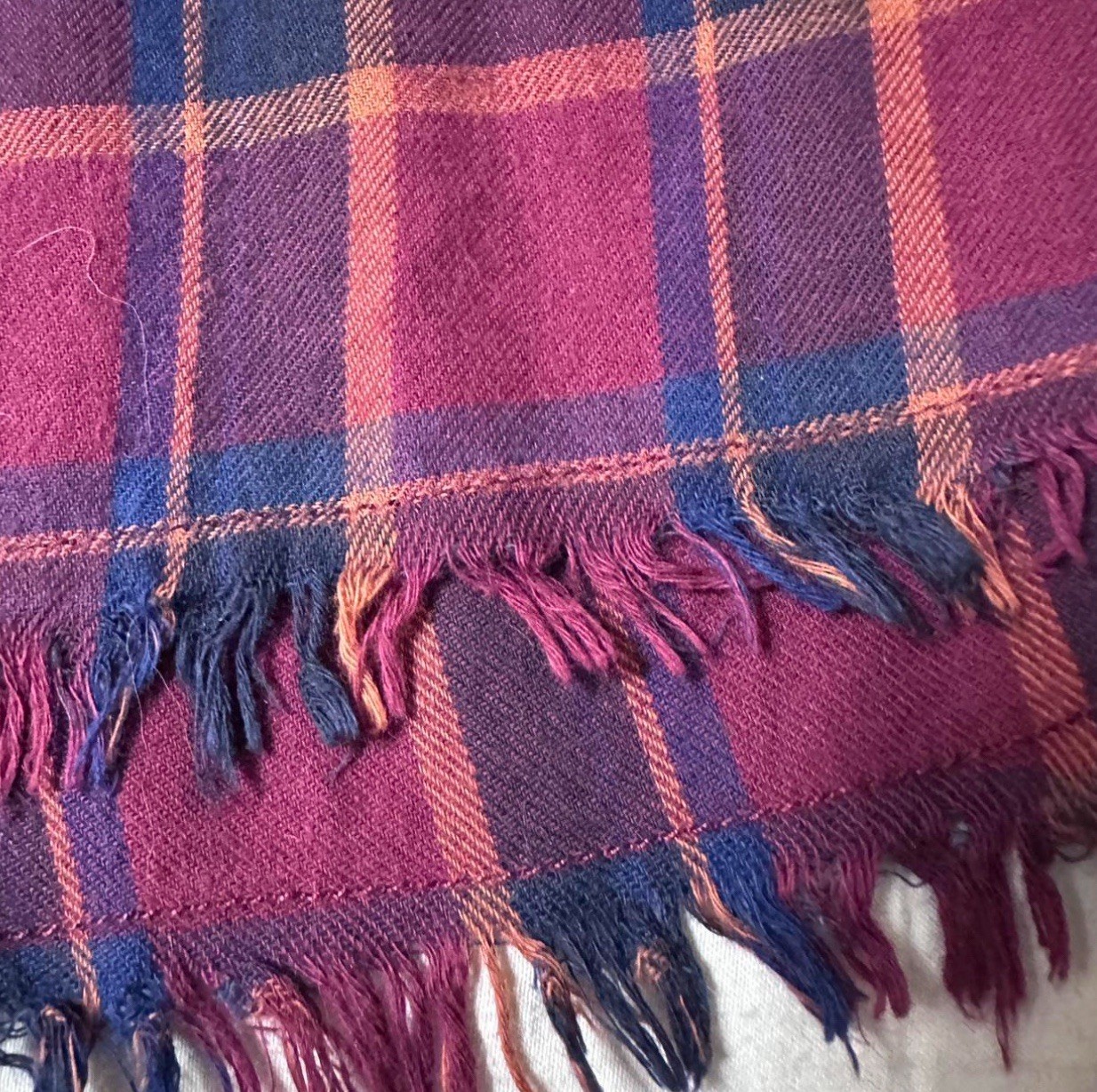 BEACHLUNCHLOUNGE Collection Plain Distressed Edge… - image 5