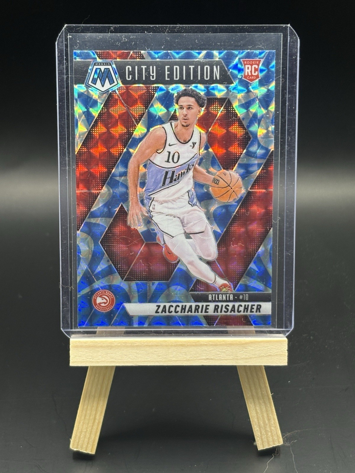 2024-25 Panini Mosaic City Edition Zaccharie Risacher Reactive Blue Mosaic Prizm