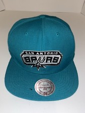 Rare Deadstock Authentic 2013 San Antonio Spurs Mitchell Ness Snapback Hat
