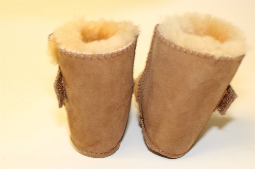 UGG Erin NEW Toddler Girls Large Easy On Suede Shearling Soft Sole Booties 5202 - Picture 9 of 24