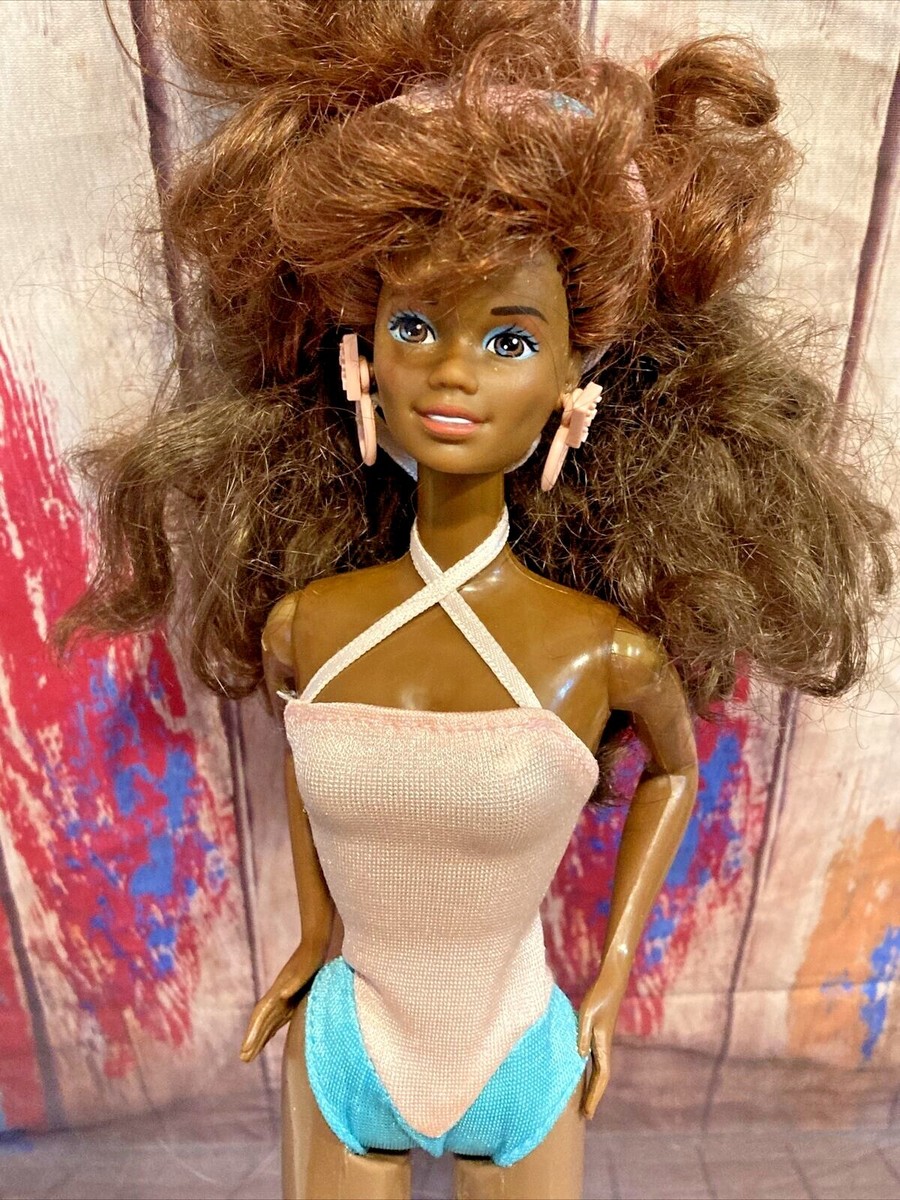 Vintage 1988 Mattel Barbie Style Magic Christie w/ WondraCurl Hair