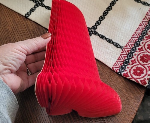 "Campana de colección de papel de panal rojo para mesa de Navidad decoración de fiesta 9 1/2" - Imagen 4 de 7