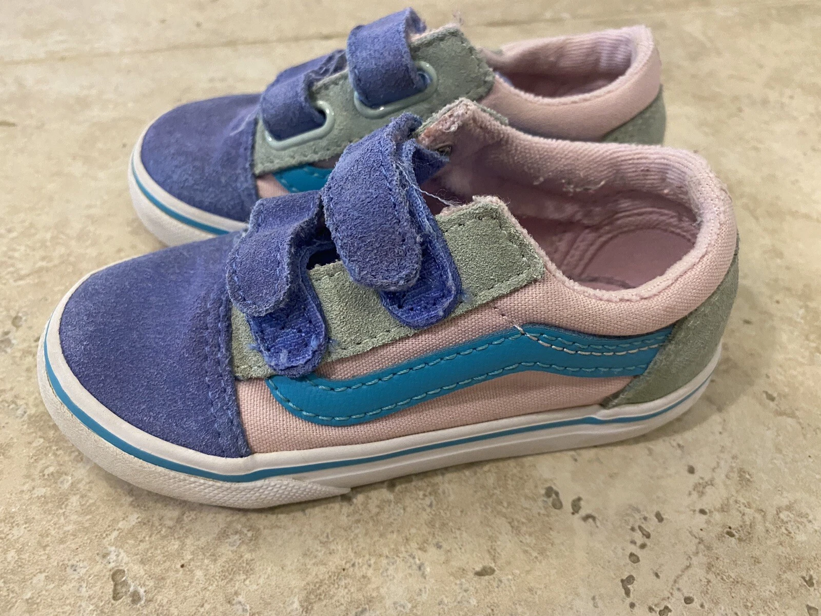 Sneaker bambina Vans Oldol Skoo rosaa violasciata scam logorato colora tag
