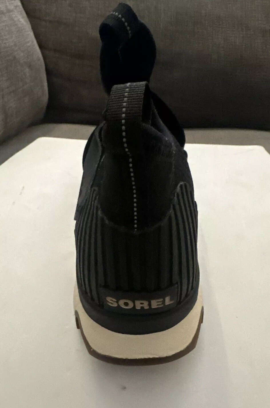 SAOLA Sneaker da donna Sorel lavorata a maglia cinetica suola singhiozzata cinturini elasticizzati taglia 9 solo a sinistra