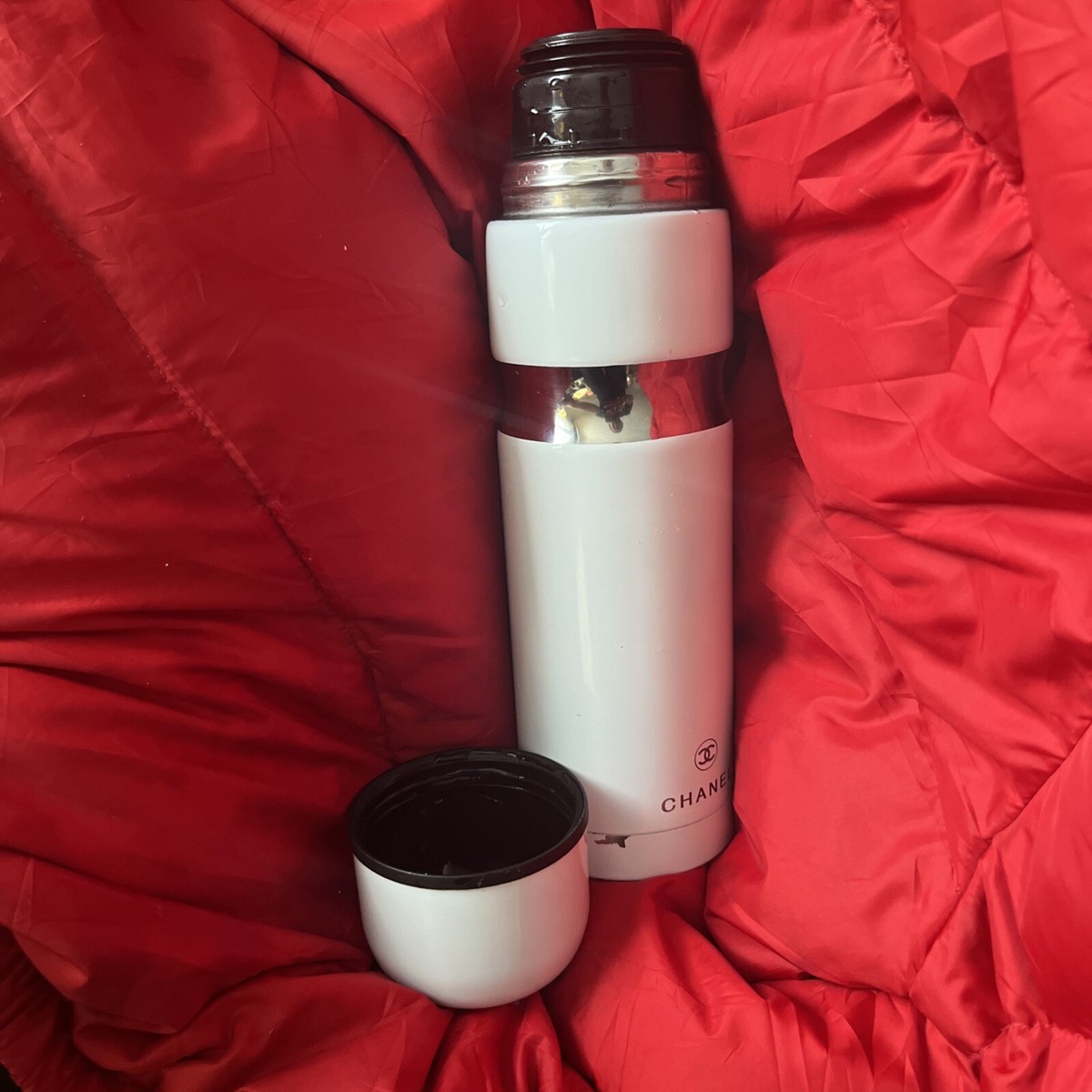 Rare CHANEL VIP Gift White Water Bottle Flask 500 ml stainless