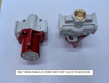 Lot of 14 SMC VHS40-N04B-S-Z 3 Port Shutoff Valves with Silencers