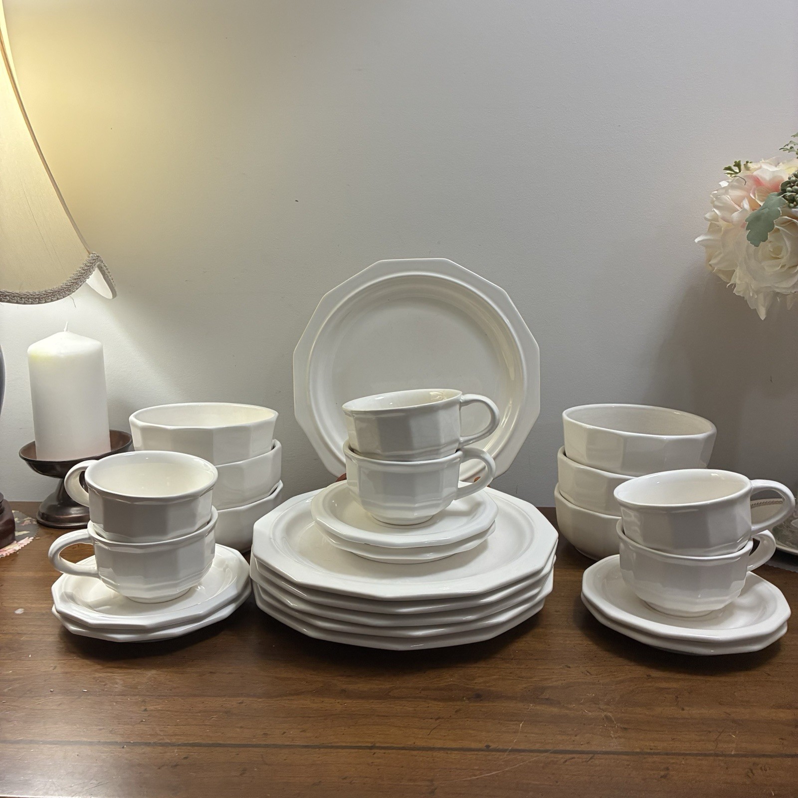 Plates Cups Bowls 24 Pieces Serves 6