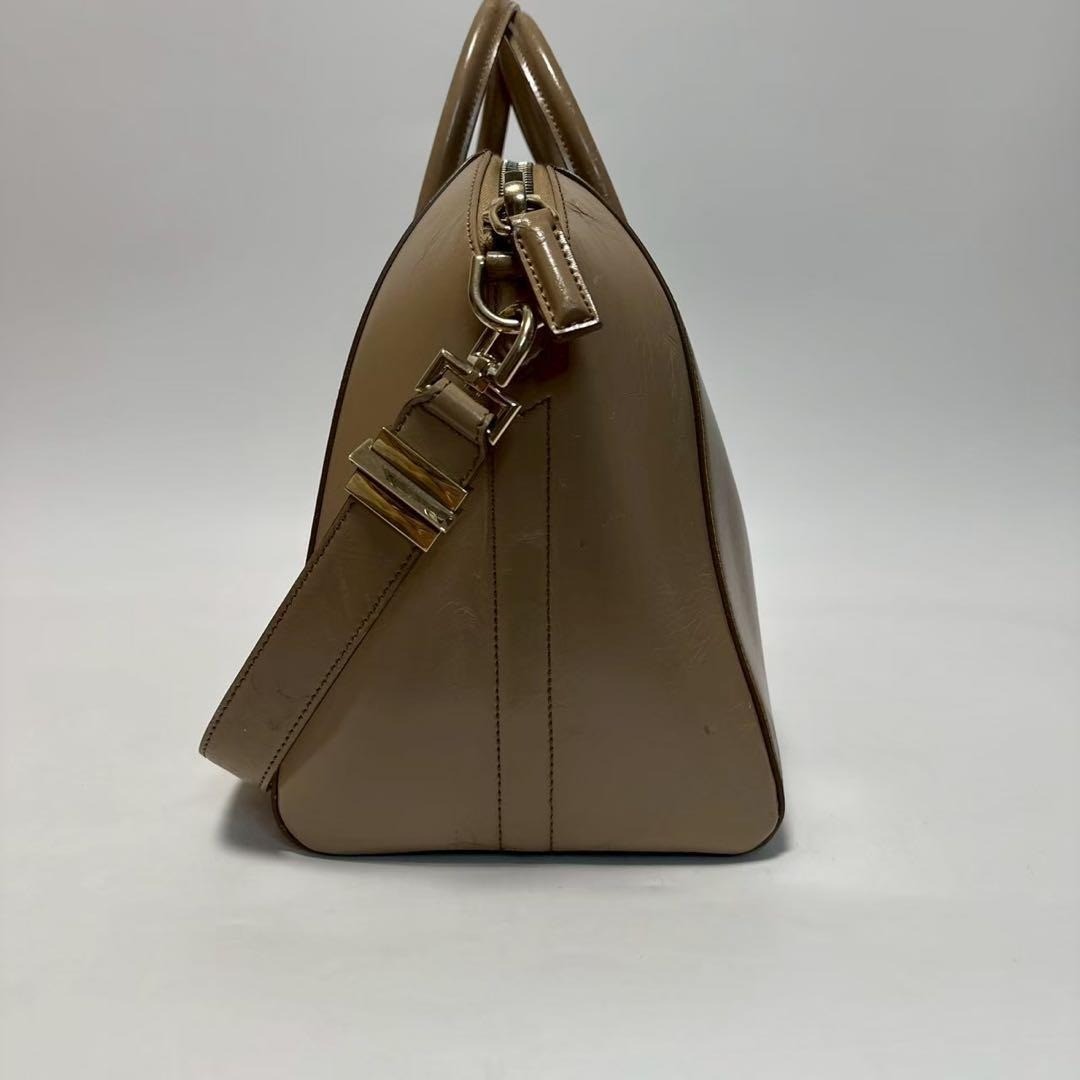 Givenchy Antigona Medium Leather 2Way Shoulder Bag Beige Authentic Dust Bag 0872 — image 5