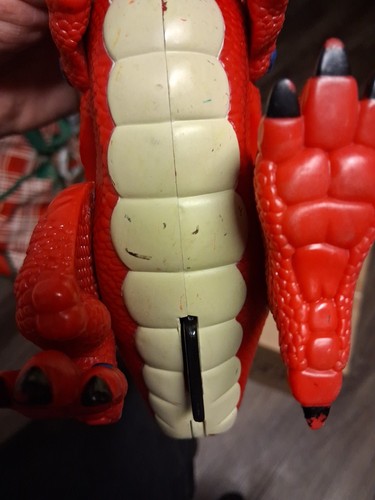 Fisher Price Imaginext Adventures Winged Red Dragon Figure With Moveable Parts - Picture 6 of 7