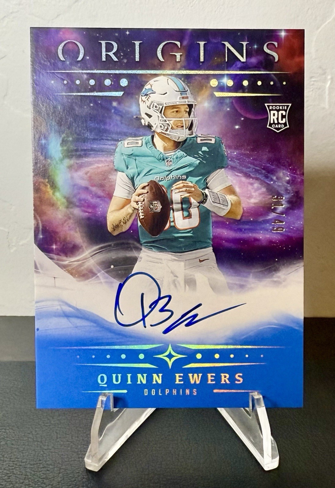 2025 Panini Origins - Rookie Autographs Quinn Ewers #RA-QEW Blue /49 (AU, RC) 💎