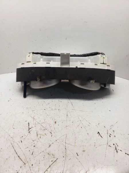 Velocímetro Cluster Thru 10/25/09 Panel oscurecido MPH se adapta a 10 MAZDA 6 1050812 Foto 2 de 4