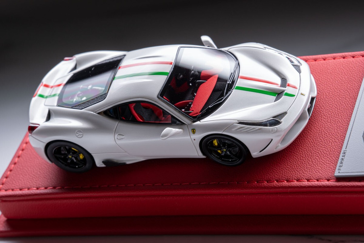 HH 1:43 Diecast Car Model Ferrari 458 Speciale Fuji White W