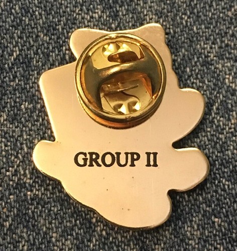 Nook the Husky~McDonald's Ty Teenie Beanie Babies Crew Lapel Pin ~ 1999 Vintage - Picture 3 of 3