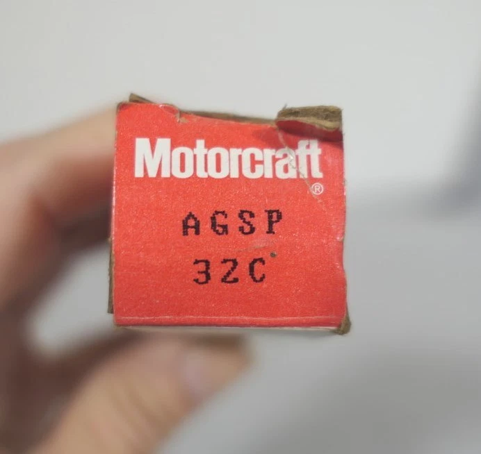 НОВАЯ свеча зажигания на запчасти Motorcraft Ford AGSP32C - Изображение 2 из 4