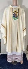 WHITE IVORY MARIAN GOLD CHASUBLE + STOLE (WG00