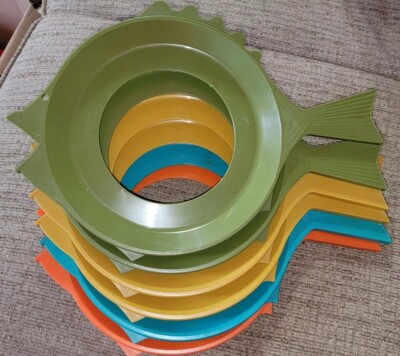 (6) PLATE-MATE Retro Vtg Plastic Fish Paper Plate Holders 4 Colors MCM