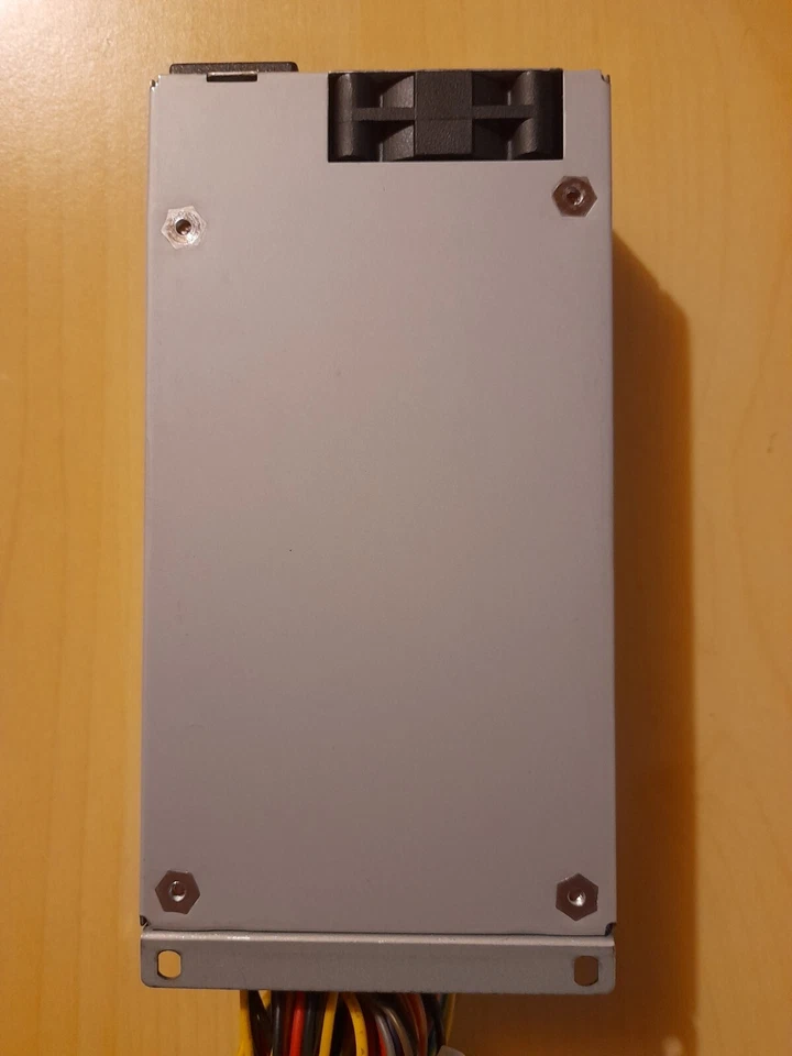  Alimentatore PC Fisso 200W  FSP group - Immagine 3 di 4