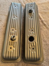Oem Original 1987-00 Sbc 5.0 5.7l Chevy Center Bolt Vortec Valve Covers Oem Original 1987-00 Sbc 5.0 5.7l Chevy Center Bolt Vortec Valve Covers