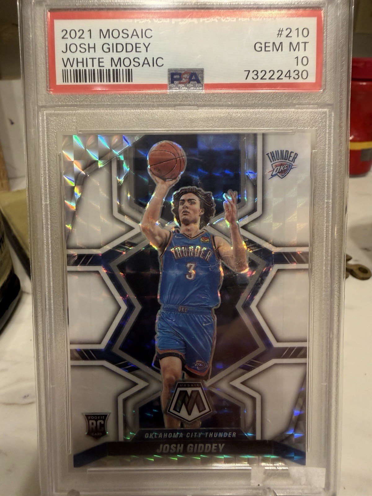 2021-22 Panini Mosaic - Rookies Josh Giddey #210 White Mosaic Prizm /25 (RC)