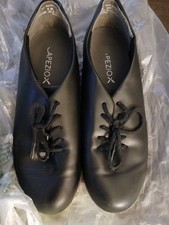 Dancing Shoes Tap Capezio Size 4M