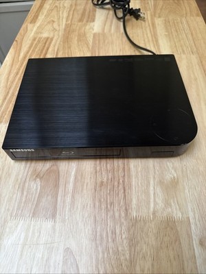 Samsung BD-H5100 Blu-ray Player. Tested No Remote