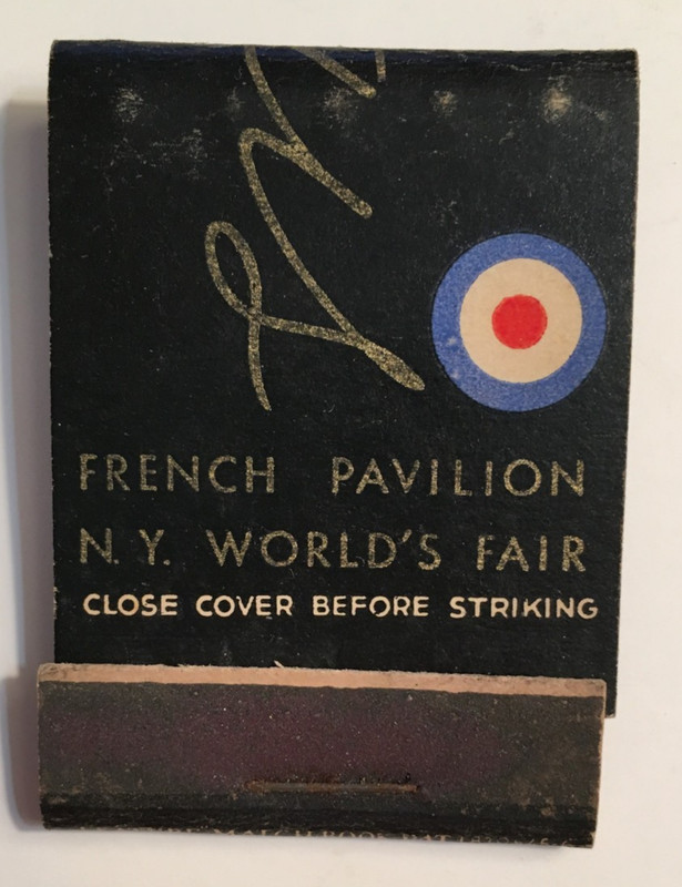 LE RESTAURANT FRANCAIS (N.Y. WORLD'S FAIR) FULL "FEATURE" MATCH BOOK - OH LA LA!