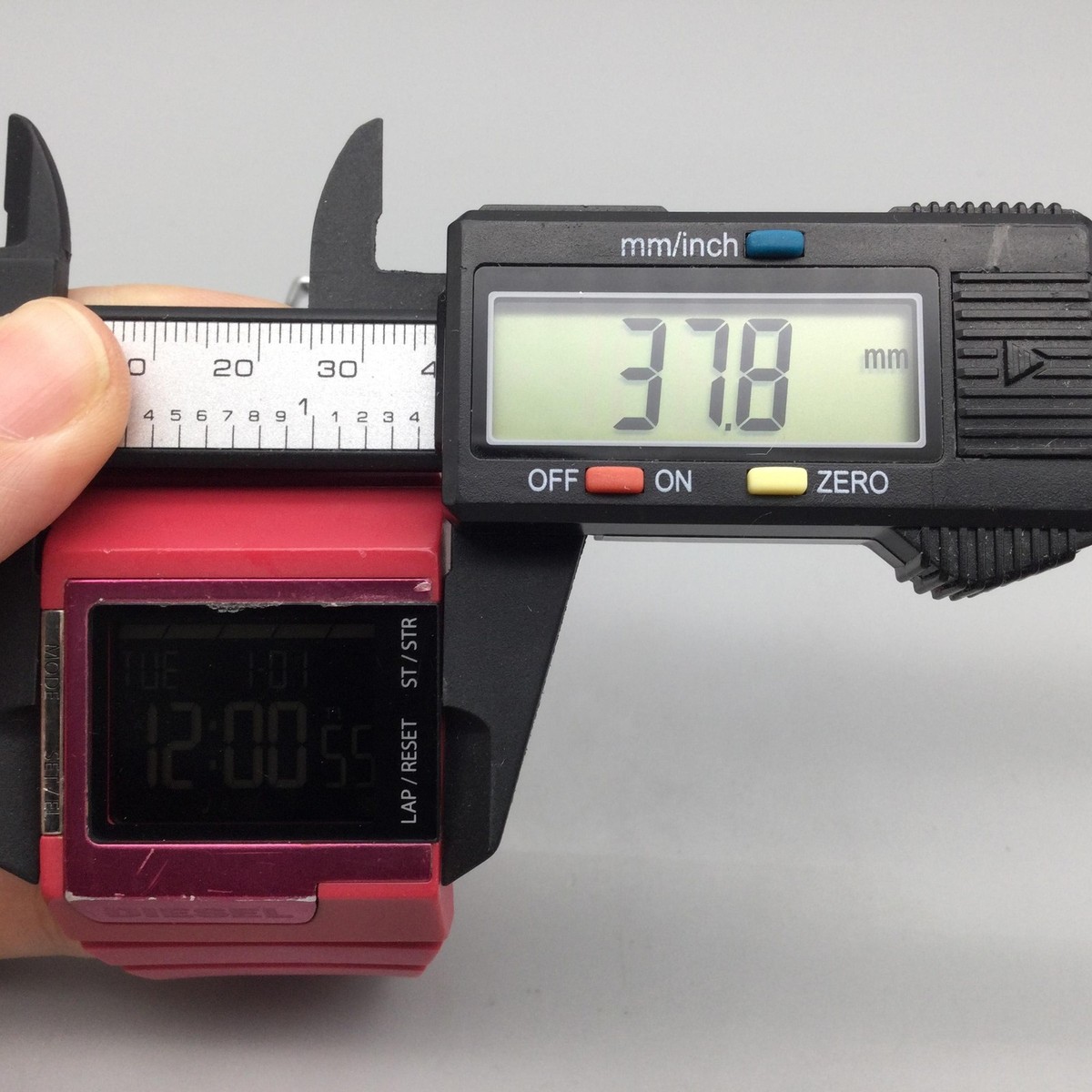 Diesel Digital Watch Mens Pink 38mm Day Date Timer DZ-7133 New 