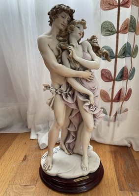 Florence by Giuseppe Armani  Lovers  Limited Ed 420/3000 Porcelain Figurine 1992