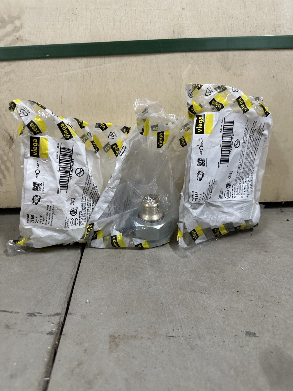 (3 Pack) Viega 1/2" ProPress® 79155 Pipe Dielectric Union Nominal, Press x FNPT