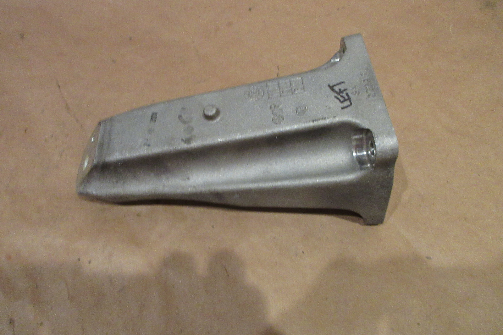 Maserati GranTurismo, Quattroporte- LH Engine Bracket Mounting P/N 222317