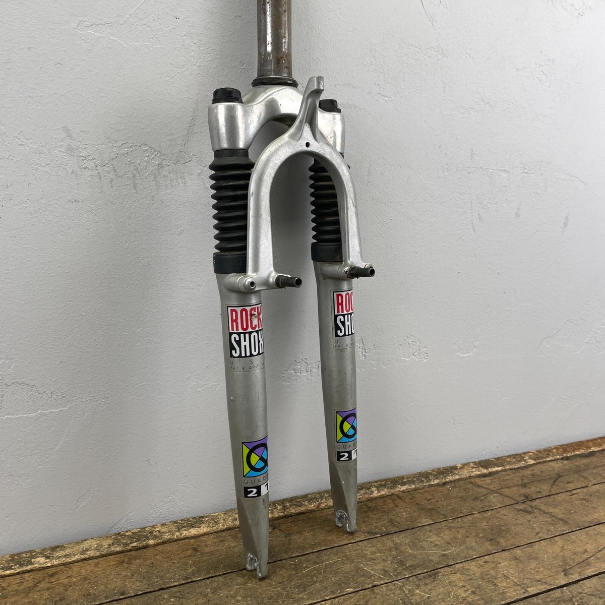 パーツ ROCK SHOX QUADRA 21 s-l1200.png