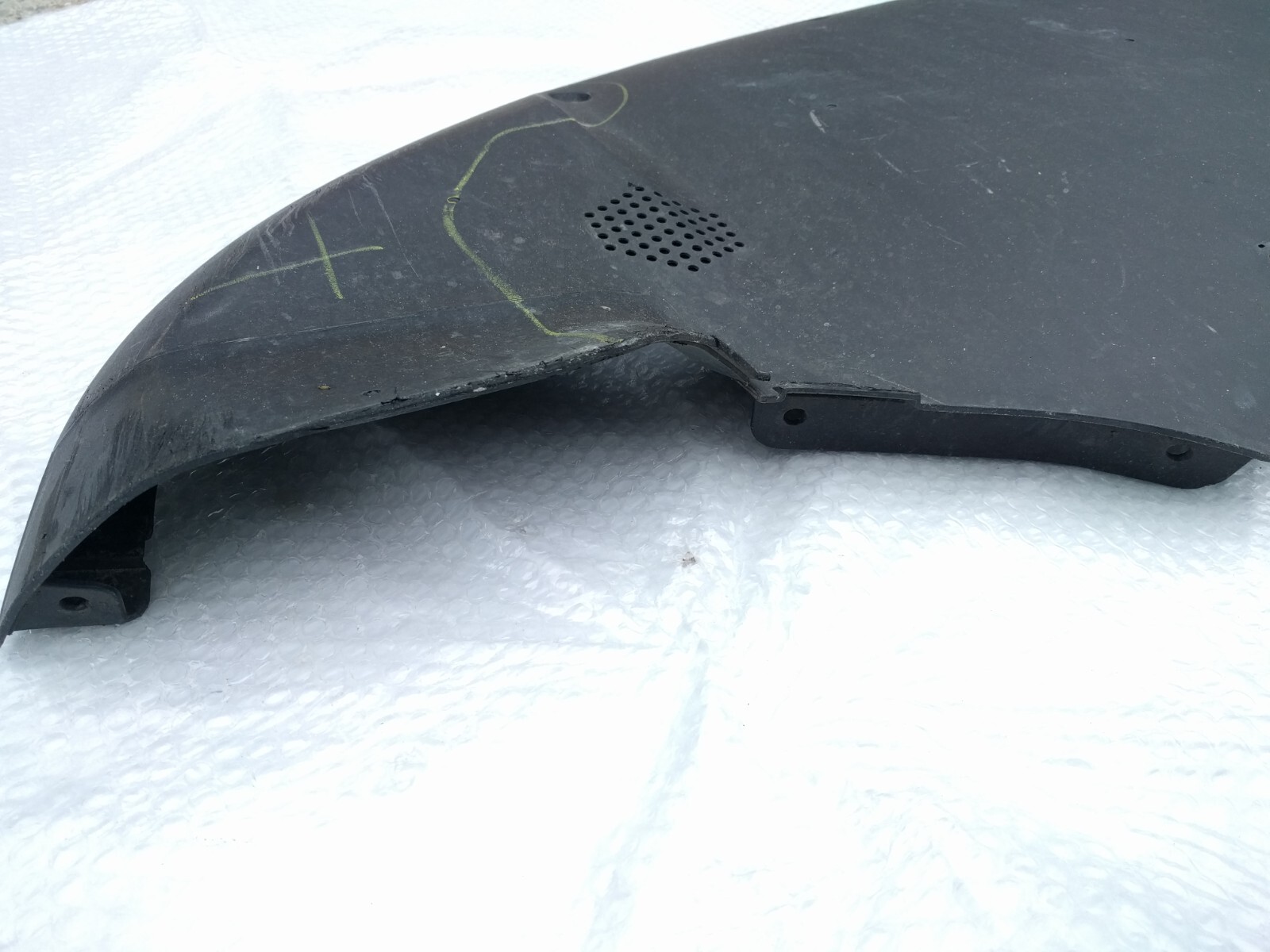 tesla-model-y-front-bumper-lower-diffuser-valance-oem-1493760-00-a-ebay