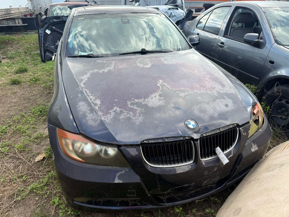 Механическая коробка передач в сборе 6 скоростей (RWD) 2006 BMW 325i - Изображение 2 из 4