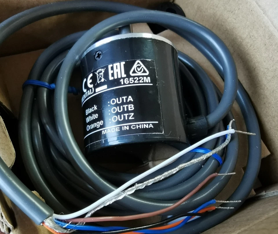 1x OMRON 600P Incremental Rotary Encoder 600P/R E6B2-CWZ5G Push-Pull Output - Image 3 of 4