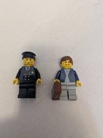 LEGO CITY: Passenger Plane (3181) - Incomplete 