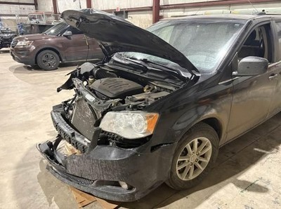 Used Wheel fits: 2020 Dodge Caravan 17x6-1/2 aluminum V spoke painted fully pain