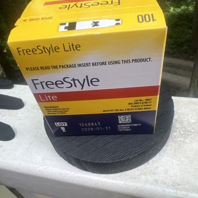 Freestyle Lite Blood Glucose Test Strips - 100 Count. 01/31/2028