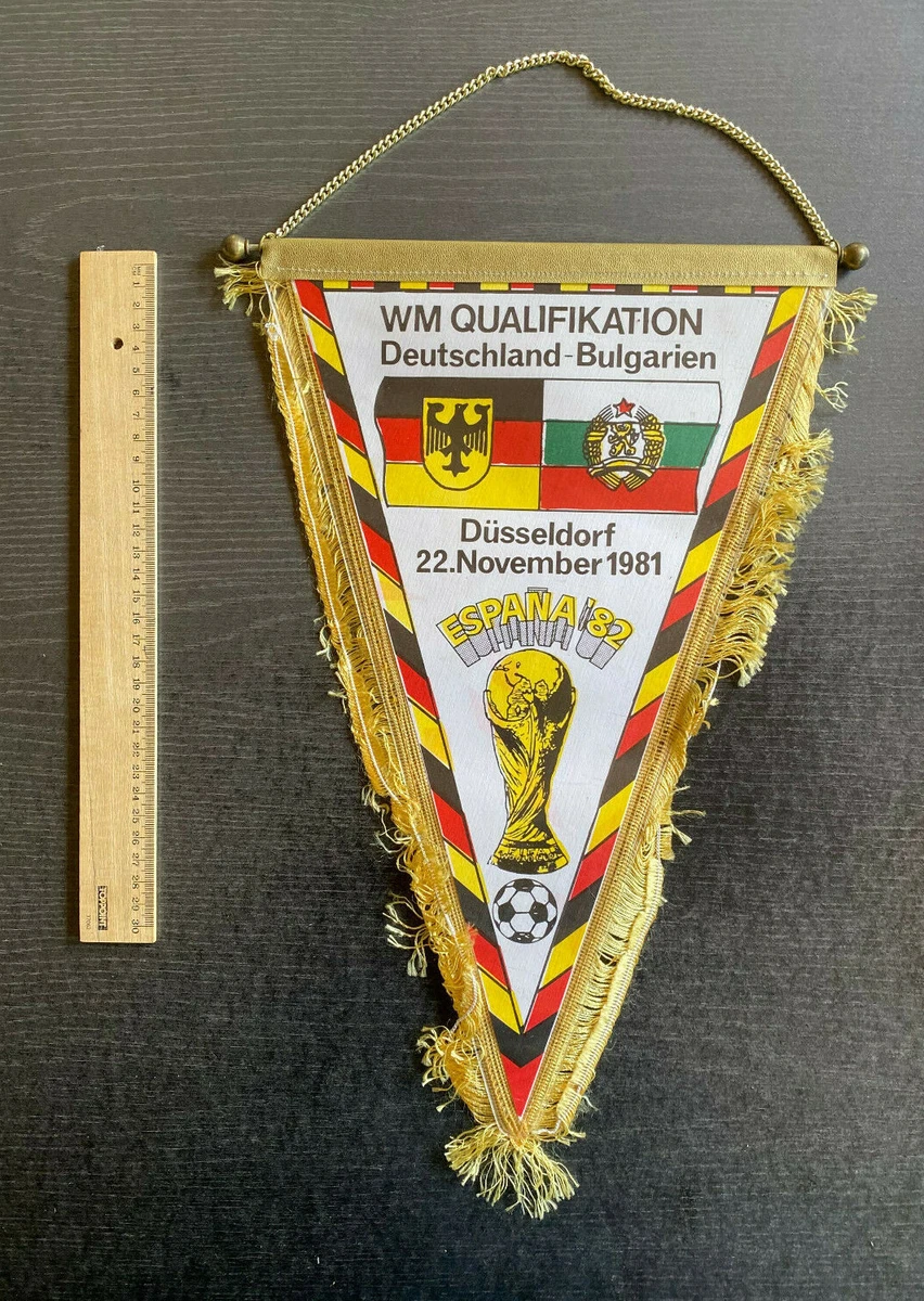 FOOTBALL PENNANT GRAND ET ANCIEN FANION FC TOURS CHAMPIONNAT FRANCE ANNEES 70/80